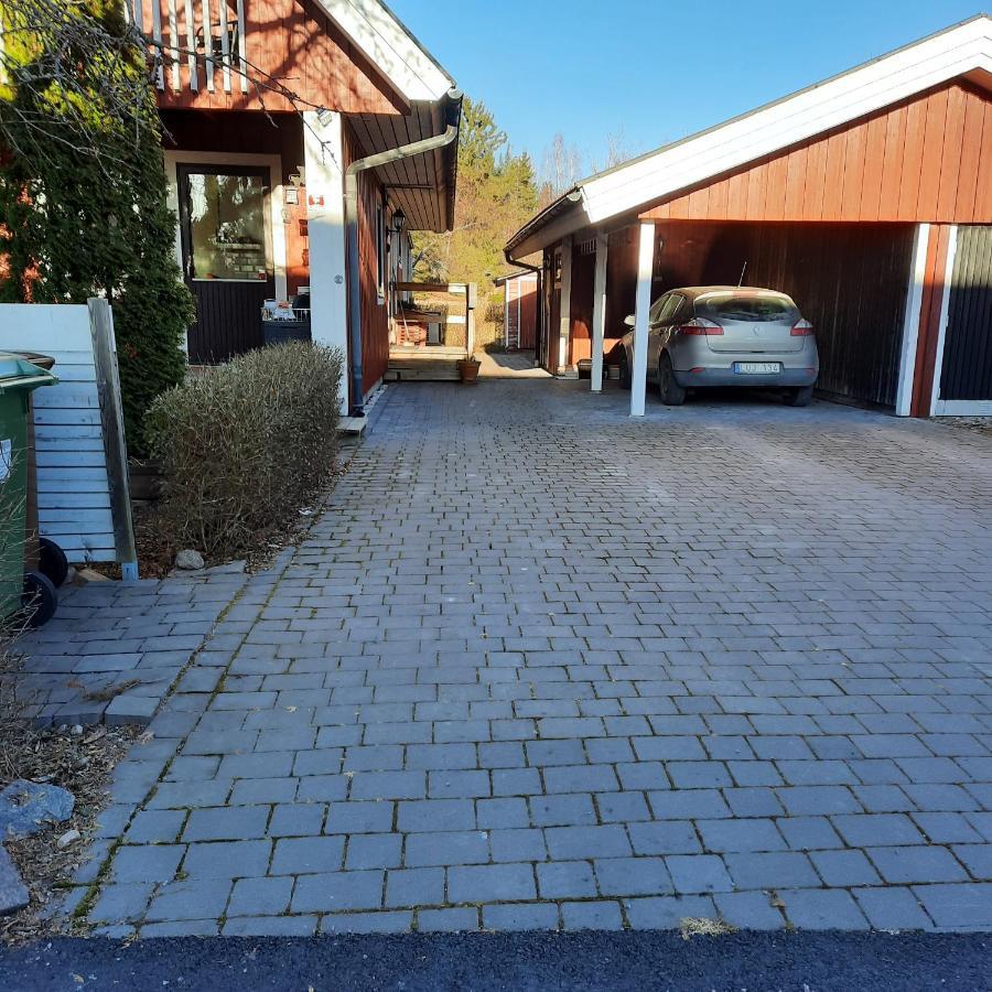 Naturnaera Dubbelrum B&B I Uppsala Ramstalund エクステリア 写真